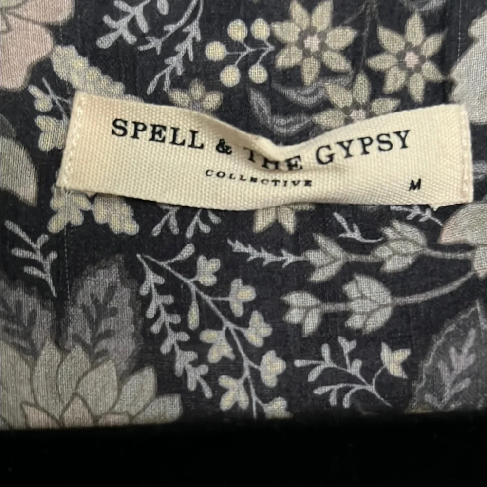 Spell Black and White Graphic Blouse Relaxed Fit - Picture 2 of 3